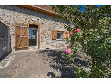immeuble 8 pièces - 112 m²
