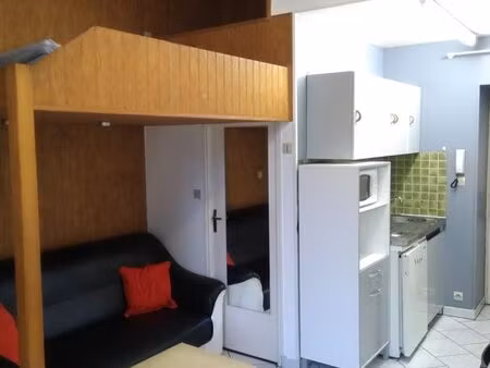 studio meublé
