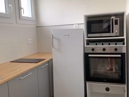 appartement trois pièces -60m2