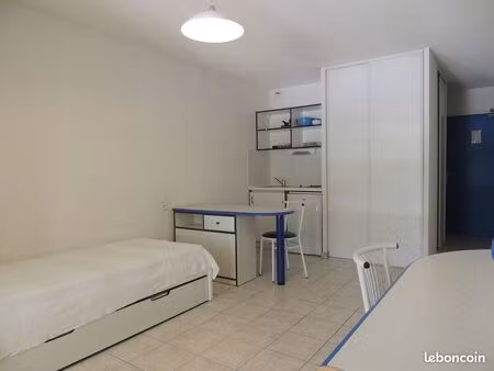 a louer studio de 25 m² dans residence calme a la garde