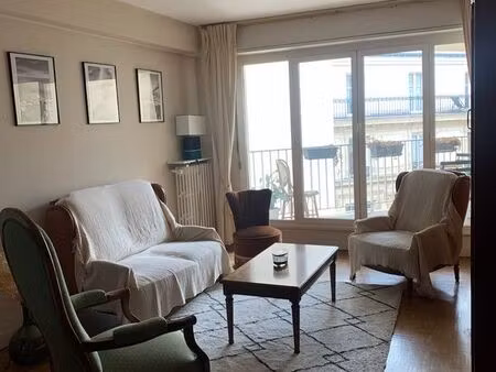 3 pièces meublé quartier de la bourse