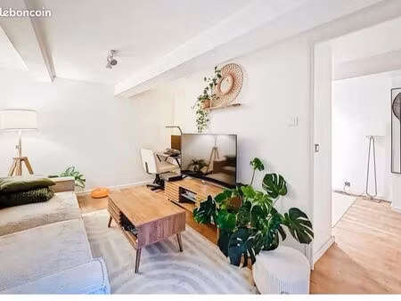 t2 meublé 42 m² – saint-jean-de-védas – climatisaté – disponible au 3 août