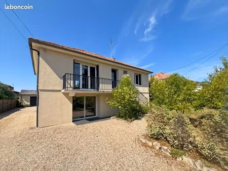 maison 5 pièces 120 m²