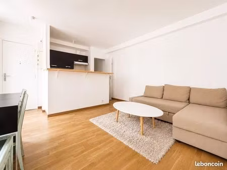appartement 3 pièces 49 m²