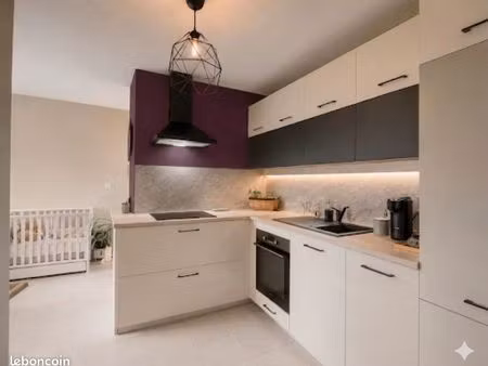 appartzment t3 2 chambres et parking
