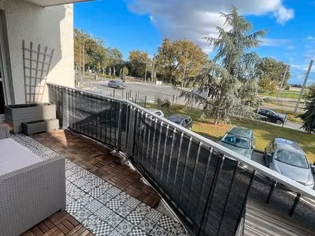 appartement t4 lumineux  avec balcon + parking