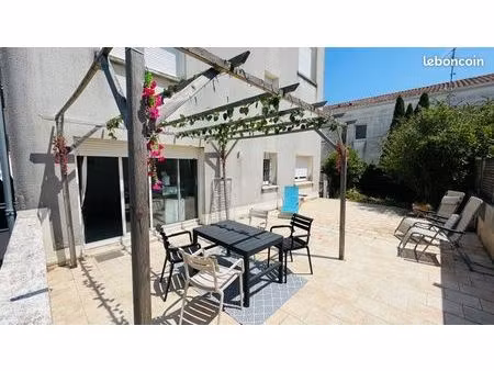 appartement avec terrasse - toutes charges