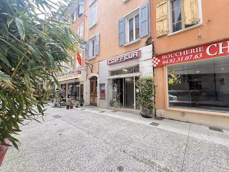 vente locaux professionnels 2 pièces 26 m² à digne-les-bains (04000)  30 000 €