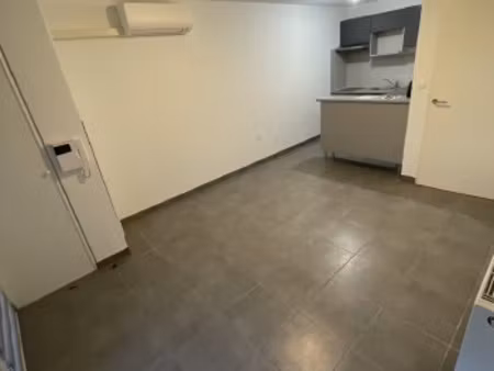 à louer charmant t2 avec clim à l'union - parking boxé