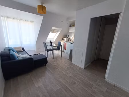 appartement type 2 loué meublé à saint-erblon