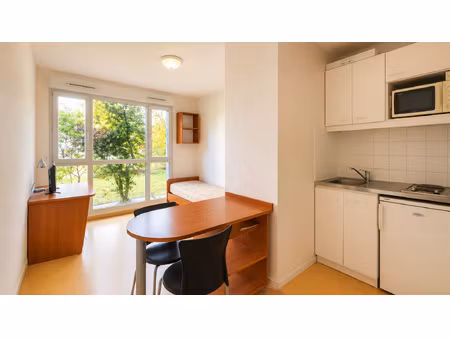 investissement locatif à valence appartement divisé en deu