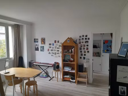 location appartement 1 pièce 25 m² à charenton-le-pont (94220)