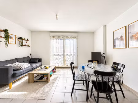 vente appartement 2 pièces  45.66m²  rosny