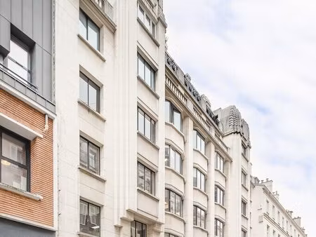 location commerce paris 75010 63m²