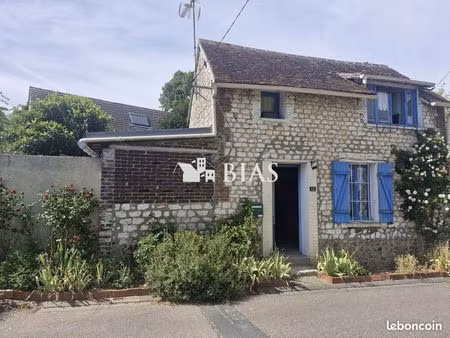 maison 2 pièces 46 m²