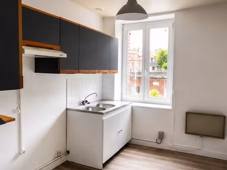 appartement f2 40m² derrière la gare d'arras - 500e hors charges