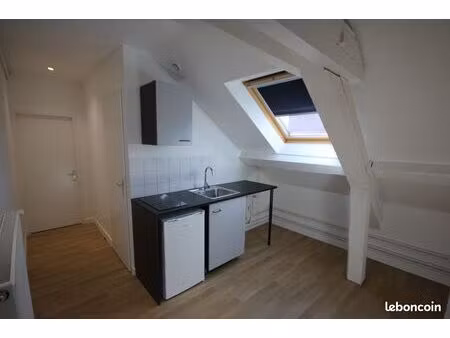 t1 non meublé 20 m2 plein centre gérardmer