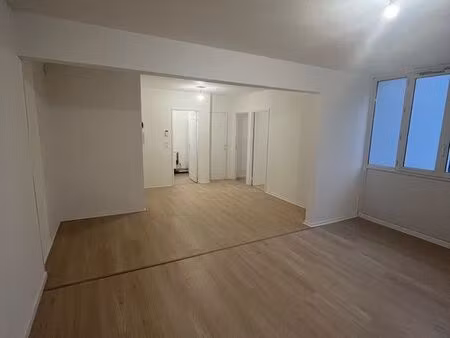 appartement rénové sin-le-noble