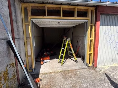 loue garage wavrin