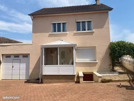 location maison de bourg