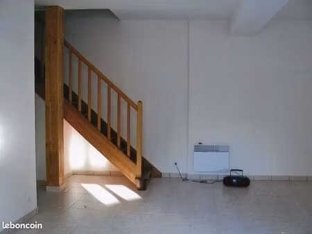 location maison de bourg