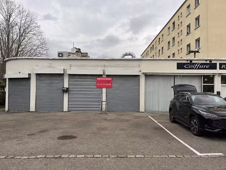 vente locaux professionnels 1 pièce 70 m² à bron (69500)  179 000 €