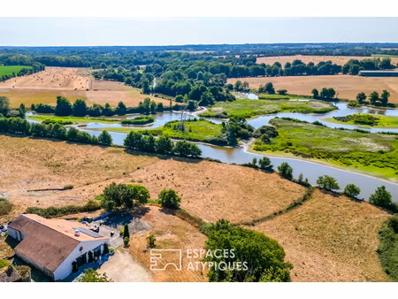 grange du xxème siècle entièrement rénovée avec vue sur la vie