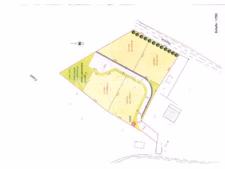 terrain de 12300m² constructible et divisible en zone artisanale !