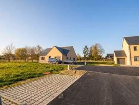 vente terrain à acigné (35690) : à vendre / acigné