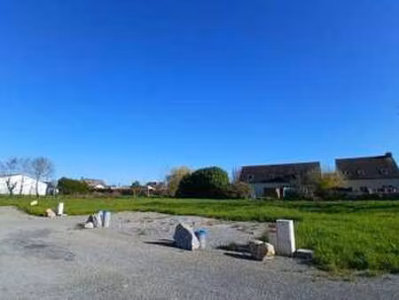 vente terrain à saint-aubin-du-cormier (35140) : à vendre / saint-aubin-du-cormier