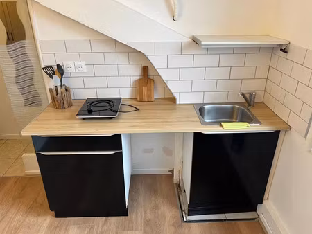 location appartement 1 pièce 11 m² à tarbes (65000)  350 €