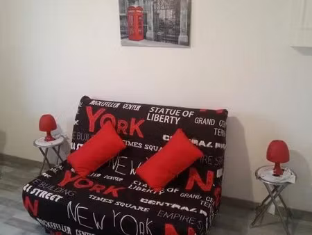location meublée appartement 1 pièce 16 m² à grenoble (38000)  395 €
