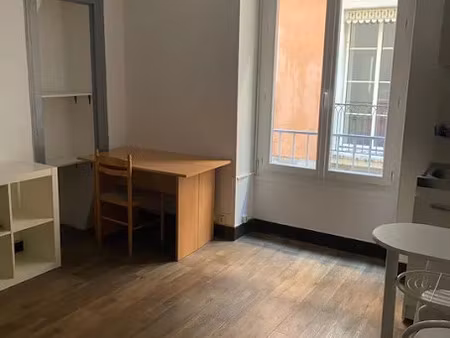 location meublée appartement 1 pièce 35 m² à grenoble (38000)  535 €