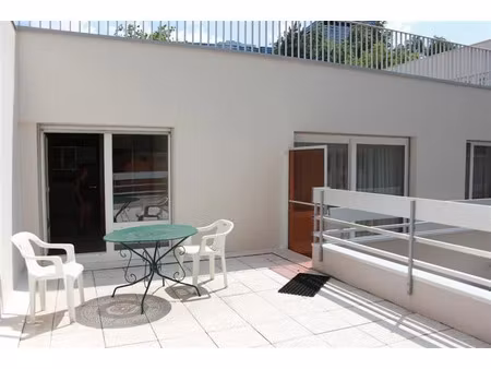 location appartement 1 pièce 28 m² à nancy (54000)  545 €