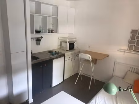 location meublée appartement 1 pièce 14 m² à lambersart (59130)  570 €
