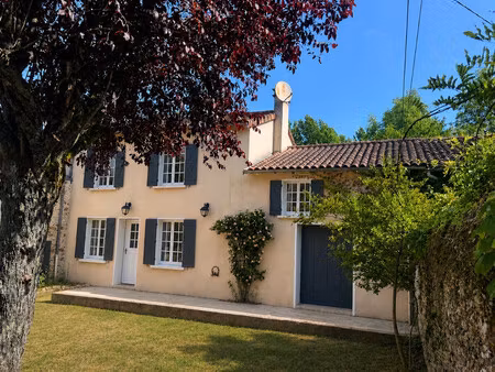 maison à vendre à quinçay (86190) - vienne
