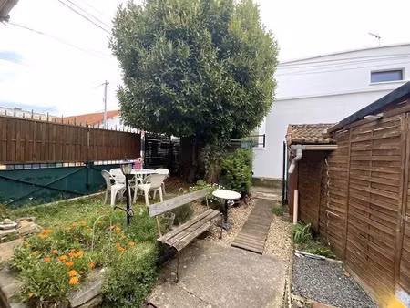 location meublée appartement 1 pièce 11 m² à clamart (92140)  770 €