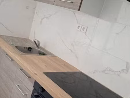 location meublée appartement 2 pièces 42 m² à ivry-sur-seine (94200)  1 150 €