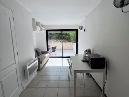 location meublée appartement 1 pièce 16 m² à vitry-sur-seine (94400)  780 €