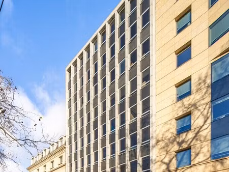 location commerce neuilly-sur-seine 92200 180m²