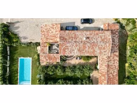 maison avec piscine et terrasse maussane-les-alpilles (13)