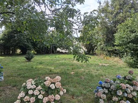 maison 6 chambres sur un terrain de 1065 m2