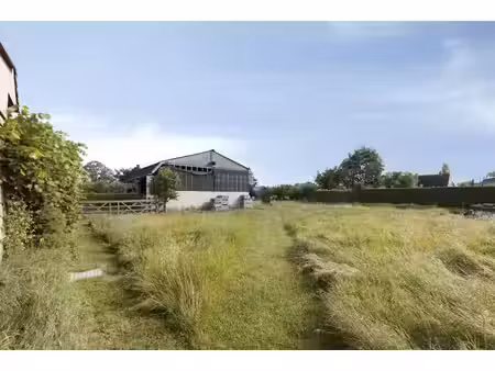 ruim perceel (1.224m²) langs de woestinestraat te sijsele (damme)