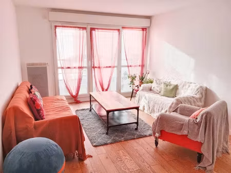 location meublée appartement 3 pièces 61 m² à argenteuil (95100)  1 350 €