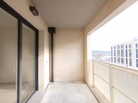location appartement 2 pièces 43 m² à bordeaux (33000)  750 €