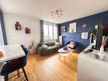 location meublée appartement 2 pièces 41.13 m² à decines-charpieu (69150)  780 €