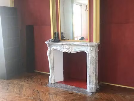 location appartement 2 pièces 53 m² à lille (59000)  790 €