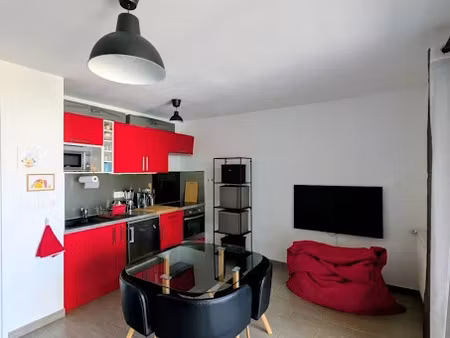 location meublée appartement 1 pièce 29 m² à nanterre (92000)  1 000 €