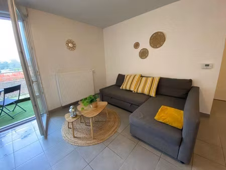 location meublée appartement 3 pièces 63 m² à seysses (31600)  850 €