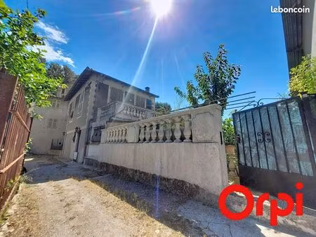 maison de ville en viager 4 pièces 71 m²